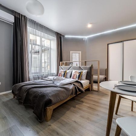 Inshiapartments On Popovycha Str 3 Lviv Extérieur photo
